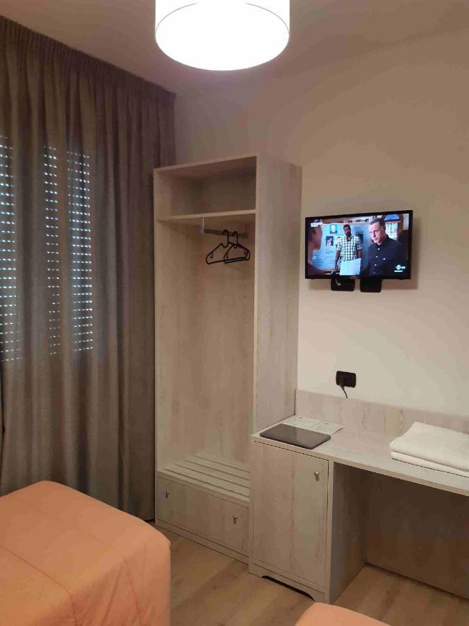 Hotel Il Boschetto Tolentino Exterior photo