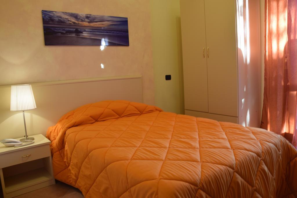 Hotel Il Boschetto Tolentino Room photo